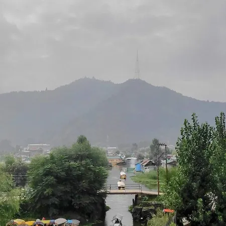 Abaad Heritage Inn Srinagar (Jammu and Kashmir) Exterior photo